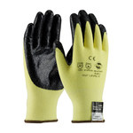 imagen de PIP Kut Gard KEV 09-K1450 Black/Yellow X-Small Cut-Resistant Gloves - ANSI A2 Cut Resistance - Nitrile Palm & Fingers Coating - 8.3 in Length - 09-K1450/XS