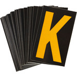 imagen de Bradylite 5890-K Etiqueta en forma de letra - K - Amarillo sobre negro - 1 3/8 pulg. x 1 7/8 pulg. - B-997