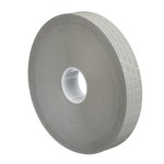 imagen de 3M Óxido de aluminio Verde Rollo de película para solapado, Óxido de aluminio, 30 µ Micron, 2 3/4 pulg. ancho x 164 pies longitud - 27466