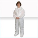 imagen de Alpha Pro Tech Critical Cover NuTech Propósito General desechables batas CV-64022 CV-64022-4 - tamaño Grande/XG - Blanco - 4
