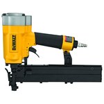 imagen de DEWALT Neumático Grapadora de torneado - 5.3 libras - DW451S2