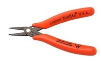 imagen de Xcelite by Weller Steel Smooth Needle Nose Straight Needle Nose Gripping Pliers - 5 1/2 in Length - Molded Plastic Grip - 378SMMN