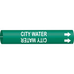 imagen de Bradysnap-On 4028-C Marcador de tubos - 2 1/2 pulg. to 3 7/8 pulg. - Plástico - Blanco sobre verde - B-915