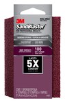 imagen de 3M SandBlaster 11967 Esponja de lijado - 2 1/2 pulg. x 4 1/2 pulg. - 100 - Mediano - Óxido de aluminio