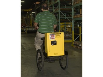 Justrite Sure-Grip EX Gabinete de almacenamiento de material peligroso 890200 - 2 gal - Amarillo - 14503