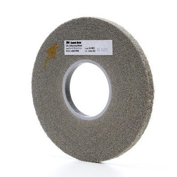 3M Scotch-Brite Convoluto Óxido de aluminio Mediano Rueda de desbaste - Mediano grado - Accesorio Eje - Diámetro 8 pulg. - Agujero Central 3 pulg. - Grosor 1/2 pulg. - 17459
