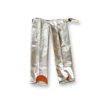 Imágen de Chicago Protective Apparel Grande Carbón aluminizado Kevlar Chaparreras resistentes al fuego (Imagen principal del producto)