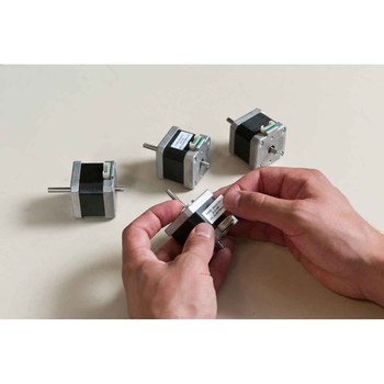 Brady UltraTemp B33-43-719 Rollo de etiquetas troqueladas para impresoras - 1.25 pulg. x 0.25 pulg. - Poliimida - Blanco - B-719