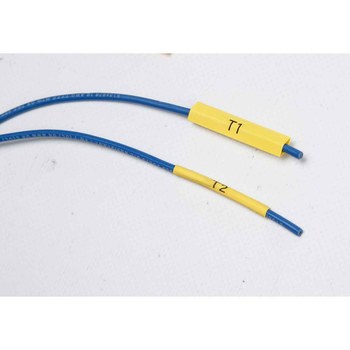 Brady PermaSleeve M21-187-C-342-YL Funda de impresora troquelada - 0.813 pulg. x 0.335 pulg. - Negro sobre amarillo - B-342
