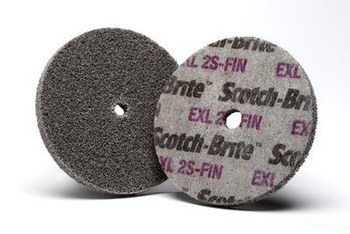 3M Scotch-Brite Unificado Carburo de silicio Suave Rueda de desbaste - Fina grado - Accesorio Eje - Diámetro 3 pulg. - Agujero Central 3/8 pulg. - Grosor 3/8 pulg. - 17886