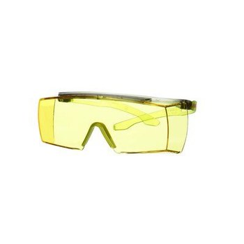 3M SecureFit 3700 Series SF3703SGAF-GRN Policarbonato Gafas de seguridad OTG (sobre el vidrio) lente Ámbar + Scotchgard - Sin marco - 051131-27913
