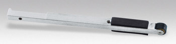 Imágen de Ensamble de brazo de contacto 11245 de Caucho por 5/8 pulg. de Dynabrade (Imagen principal del producto)