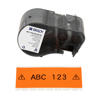 Brady M5C-1500-595-OR-BK Etiquetas para todo tipo de clima - 1.5 pulg. x 25 pies - Vinilo - Negro sobre naranja - B-595