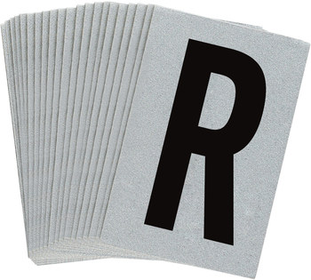 Imágen de Brady Bradylite Negro sobre plateado Reflectante Exterior Carta 5900-R Etiqueta en forma de letra (Imagen principal del producto)