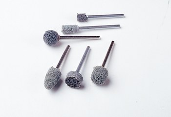 Standard Abrasives 877013 821 A/O óxido de aluminio AO Duro Esmeril con punta - 1 pulg. longitud - Diámetro 1 pulg. - Acoplamiento de eje - 35252