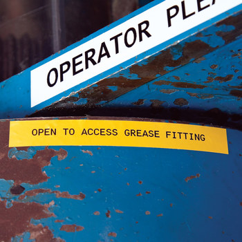 Brady M610 M6C-2000-581-WT Rollo de etiquetas para impresora - 2 pulg. x 50 pies - Vinilo - Blanco - B-581