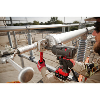 Milwaukee COMBUSTIBLE M18 Bota de llave de impacto de alto par - 49-16-2966