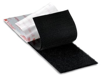 3M Scotchmate SJ3519FR Negro Sujetador recerrable - Gancho con 300 ganchos/in² Recuento de tallos - 5/8 pulg. Anchura x 50 yd Longitud - Adhesivo Adhesiva - 53513