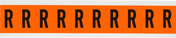 Imágen de Brady Negro sobre naranja Interior/exterior Vinilo Carta 6560-R Etiqueta en forma de letra (Imagen principal del producto)