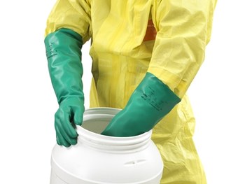 Ansell AlphaTec Solvex 37-185 Verde 7 a 7.5 Nitrilo No compatible Guantes resistentes a productos químicos - acabado Liso - Longitud 18 pulg. - 076490-17298