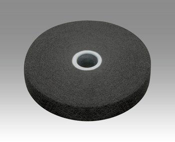 3M Scotch-Brite Unificado Carburo de silicio Suave Rueda de desbaste - Fina grado - Accesorio Eje - Diámetro 4 pulg. - Agujero Central 3/8 pulg. - Grosor 1/4 pulg. - 28003